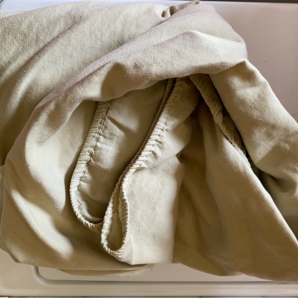 100%Cotton Twin Sheets - 2 Sets - Picture 2 of 7